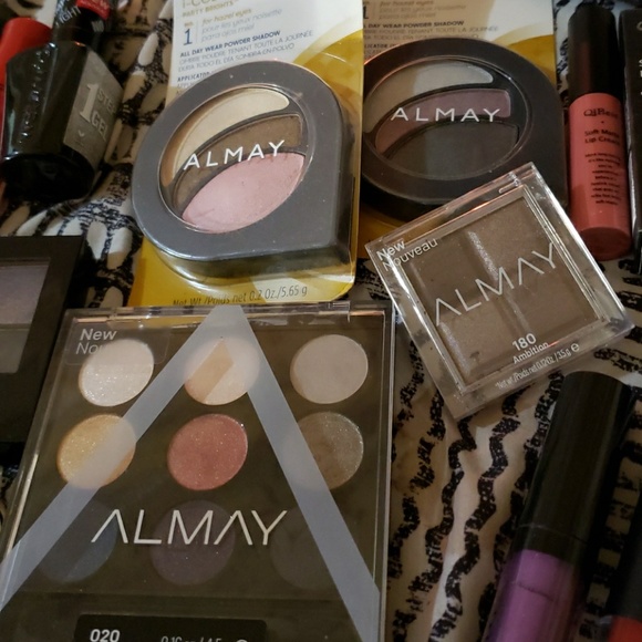 Make up lot. Any 3 for 8 . Or buy all. 60 - Picture 5 of 7